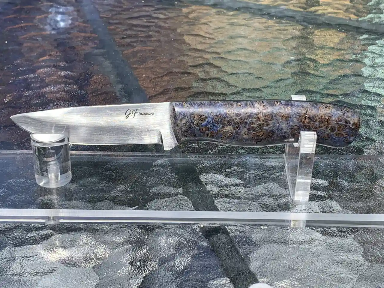 Bushcraft knife with dyed black ash burl handles - Front view