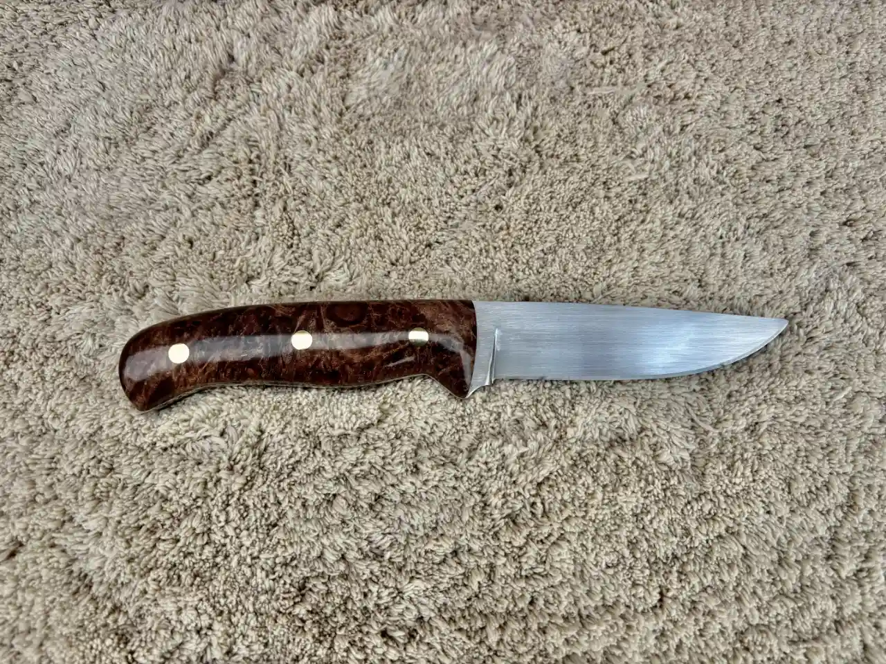 Bushcraft knife with maple burl wood handles - rear view